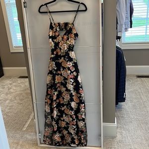 Backless Floral Maxi Dress with Slits Size Medium Forever 21